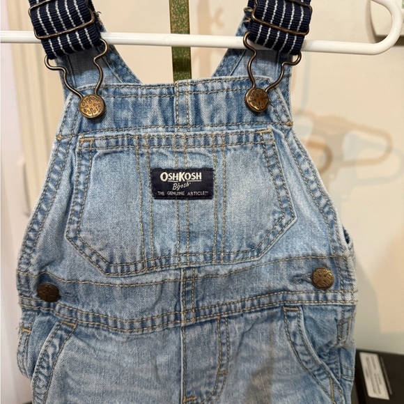 Oshkosh B’Gosh Denim Shortalls - Picture 4 of 7